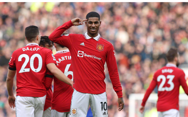 赛场增添一 赛场增添一